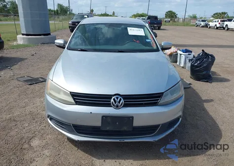 2013 Volkswagen Jetta 2.5L Se z USA, uszkodzony, nr VIN 3VWDX7AJ5DM454242